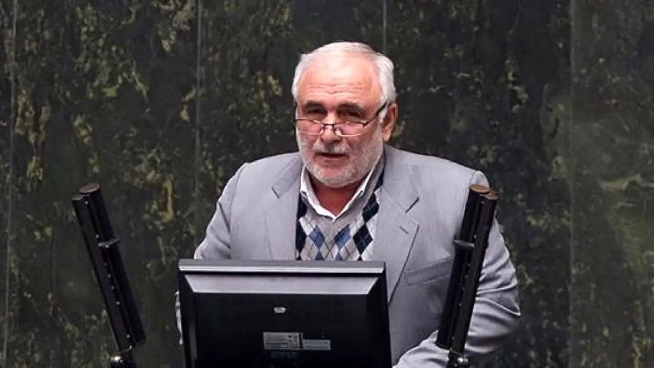 ضرورت واگذاری عادلانه شرکت‌های دولتی و حل مشکلات کارگران