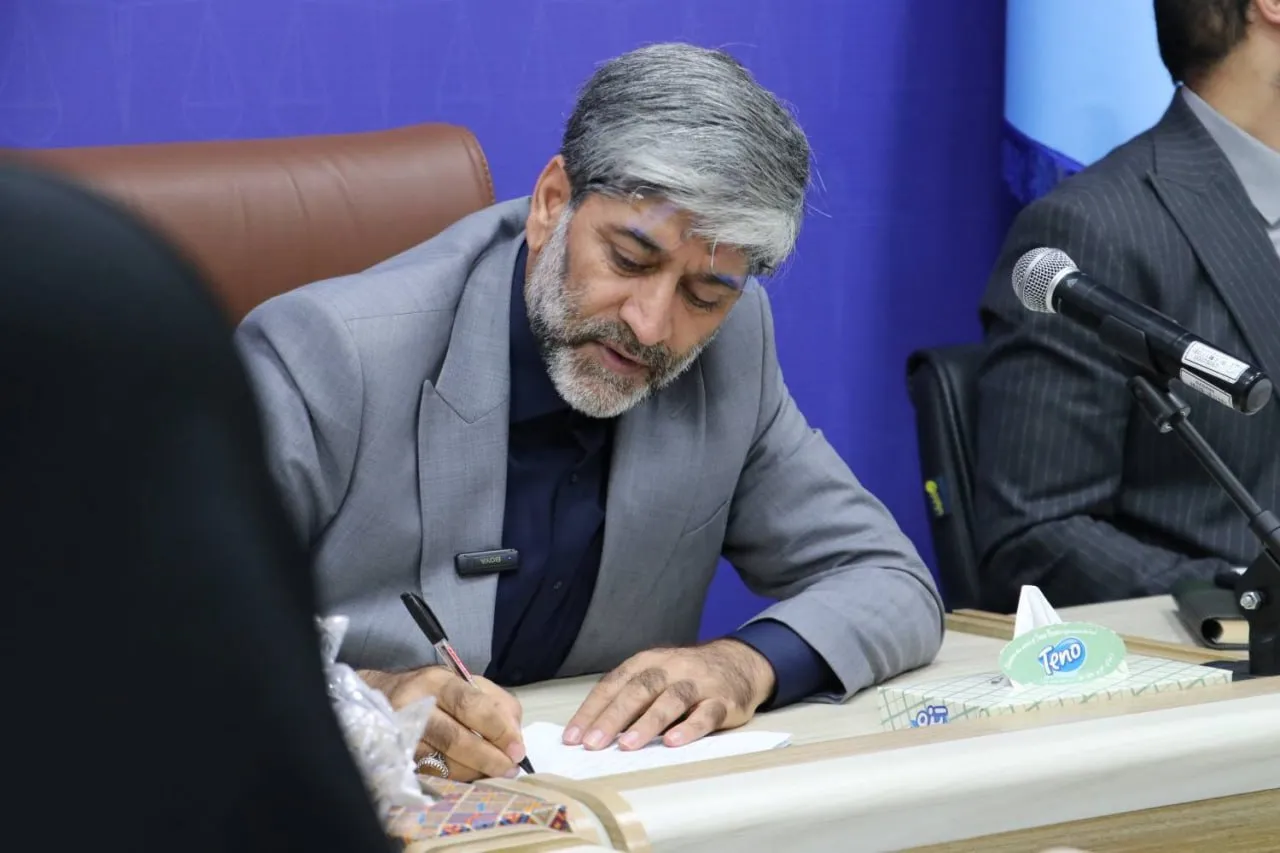 تأکید رئیسکل دادگستری تهران بر برخورد قاطع با تخلفات حوزه انرژی و ماینرهای غیرمجاز