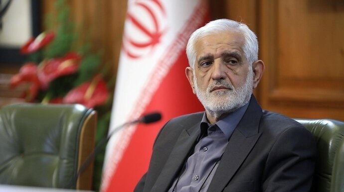 عرضه کالا با ۲۵درصد زیر قیمت بازار را دنبال می‌کنیم