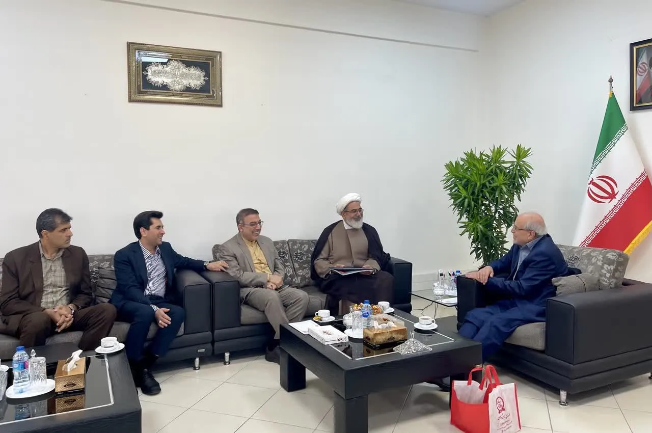 تبادل نظر مقامات قضایی برای پیش‌گیری از جرم و ارتقای معیشت کارکنان