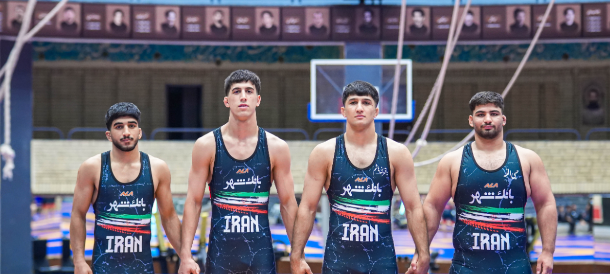 کشتی فرنگی قهرمانی جوانان جهان؛ غریبی و سعید نوا در رده بندی