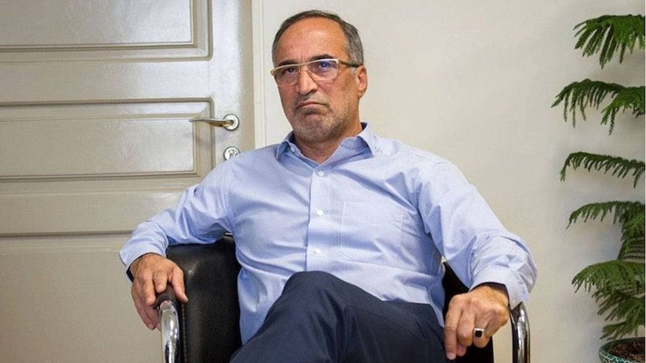 آشتیانی: دوستان فیفا هراسی راه می‌اندازند که کسی سراغشان نرود+فیلم