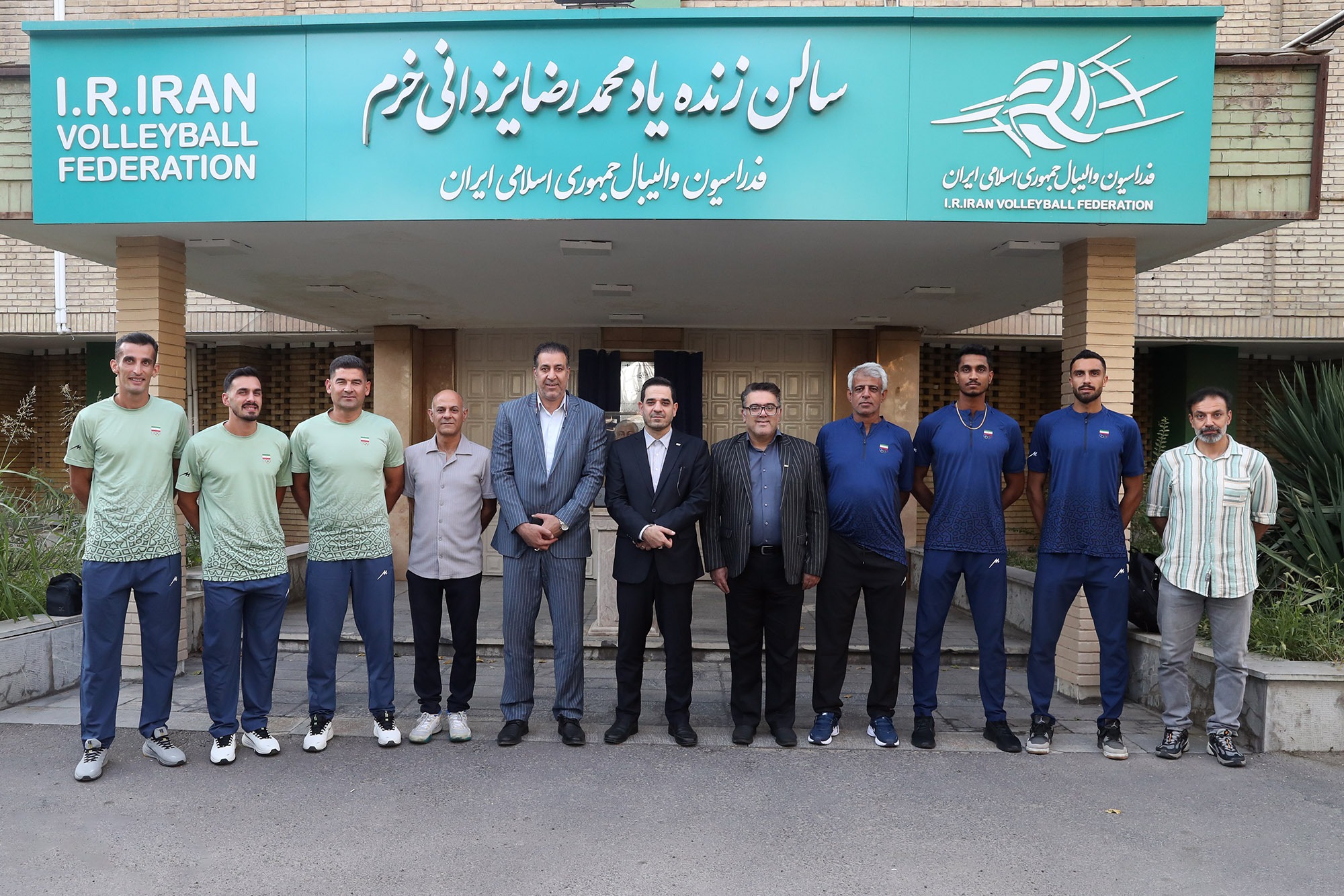 تیم‌های ملی والیبال ساحلی ایران راهی ناگویا شدند
