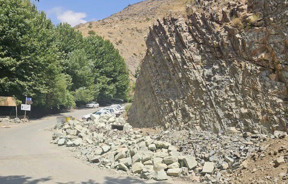 بازدید فرماندار تهران از روند اجرای طرحهای روستایی در بخش کن
