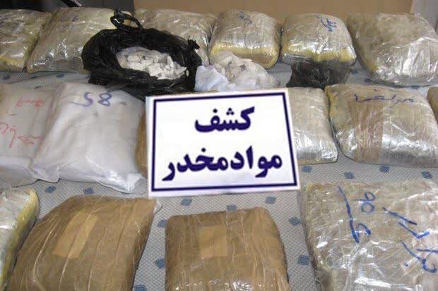 کشف بیش از ۱۰ کیلو شیشه و هروئین از پاتوق‌های غرب تهران
