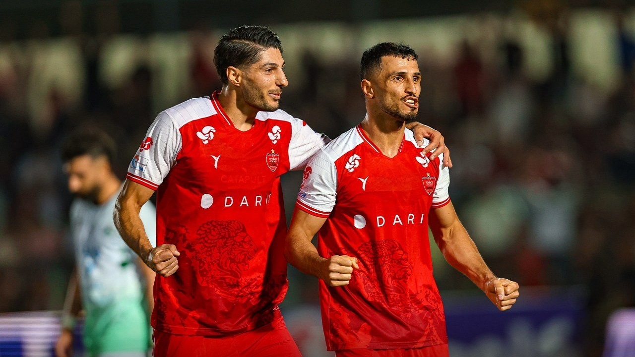 پرسپولیس ۲ - ۰ ذوب آهن/ سبقت سرخ‌پوشان از استقلال