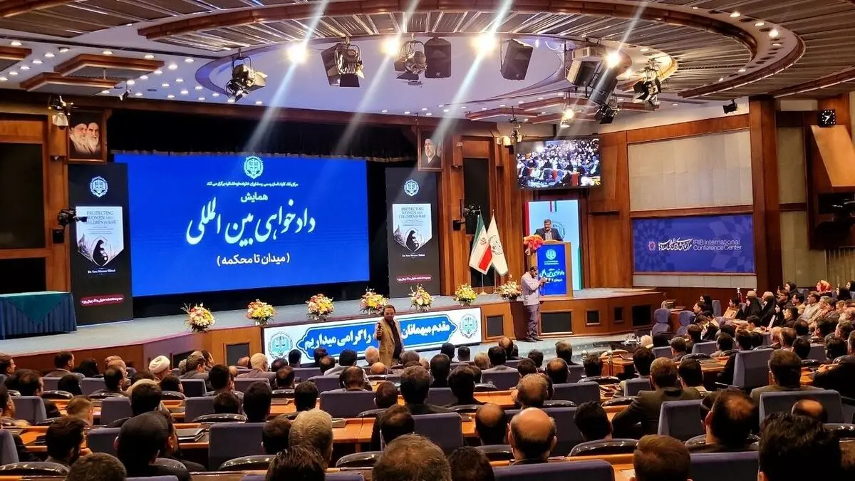 همکاری با وکلای بین‌المللی برای مستندسازی جنایات جنگی