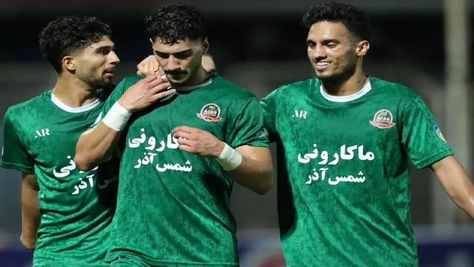 شمس‌آذر نخستین پیروزی فصل را مقابل نساجی جشن گرفت
