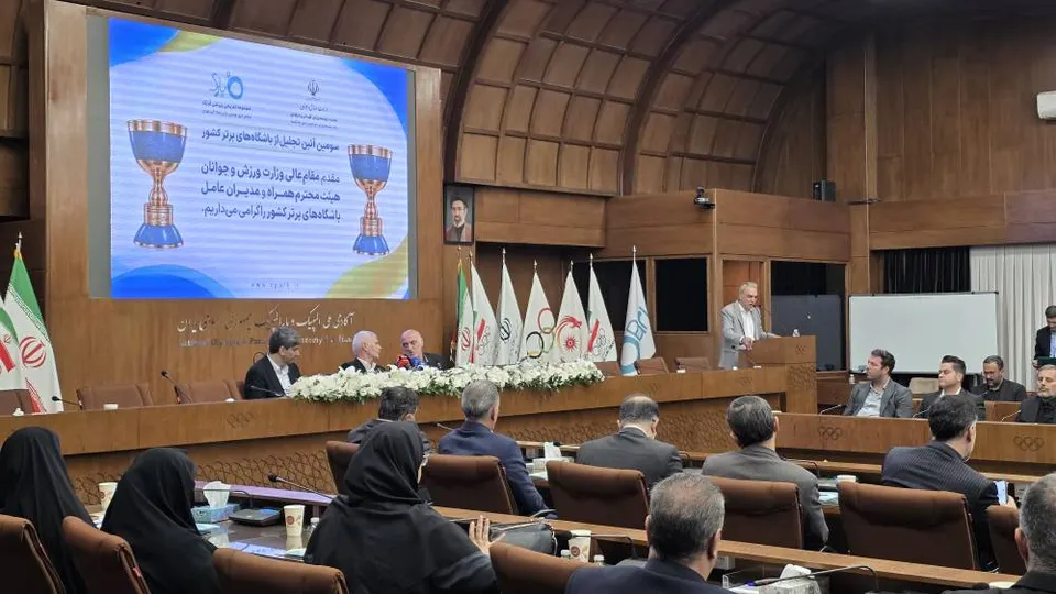 سومین آیین تجلیل از باشگاههای برتر کشور