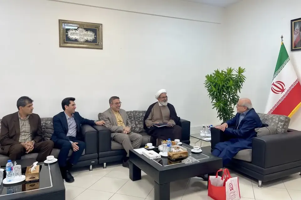 تبادل نظر مقامات قضایی برای پیش‌گیری از جرم و ارتقای معیشت کارکنان