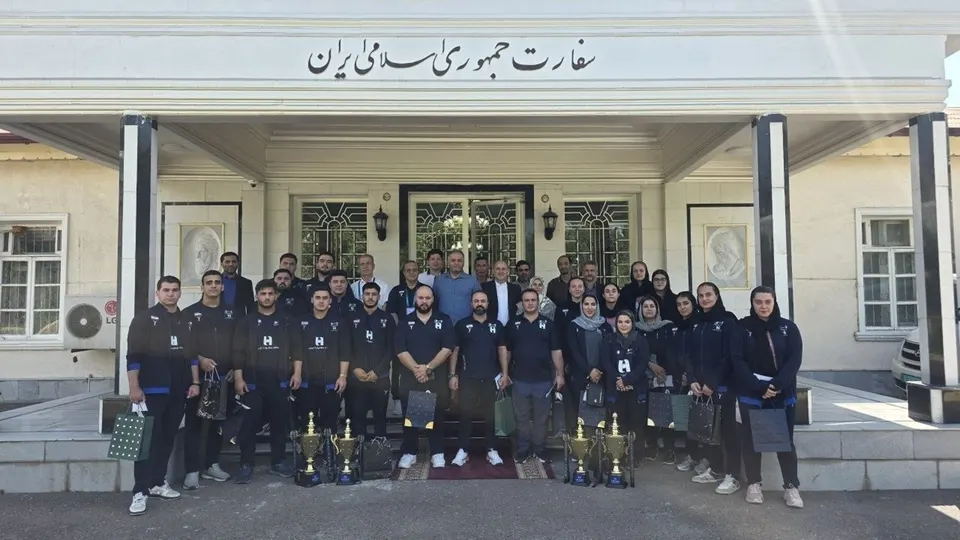 تجلیل سفارت ایران از افتخارآفرینی وزنه‌برداران نوجوان و جوان