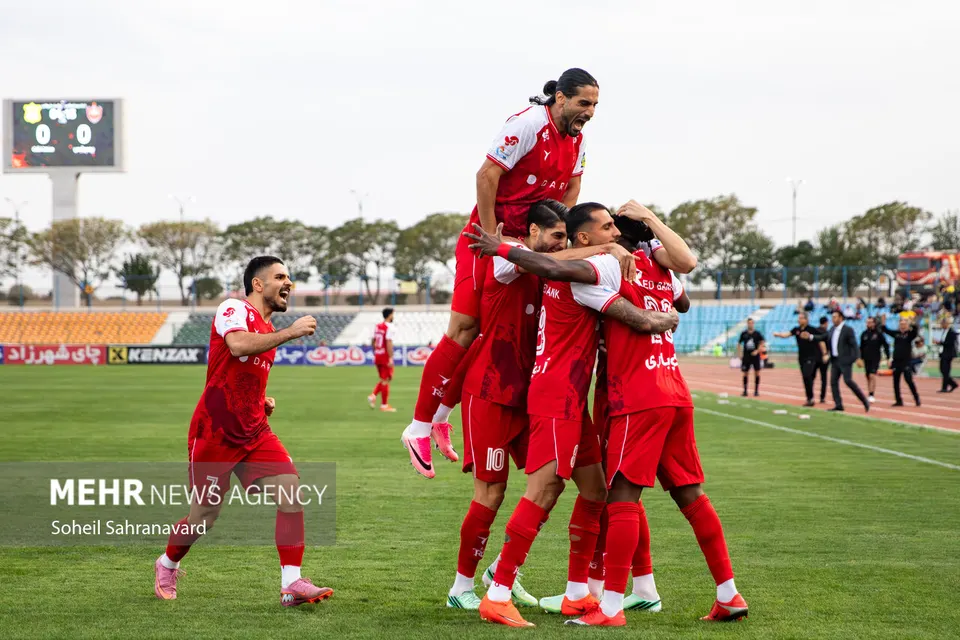 فولاد» سد استحکام صدرنشینی پرسپولیس؛ سپاهان دنبال رسیدن به بیست!