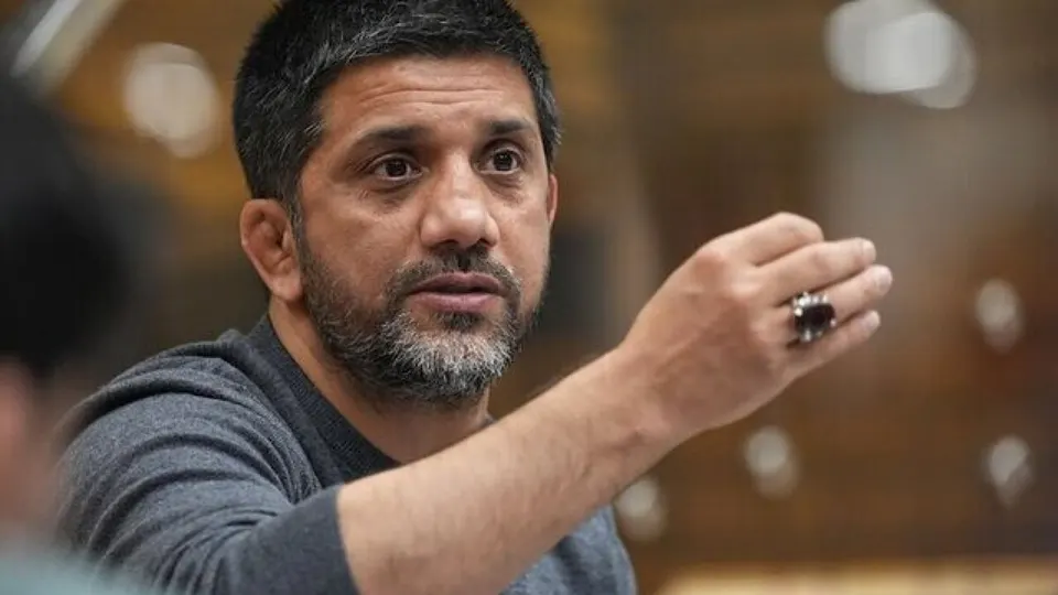علیرضا دبیر خطاب به فوتبالی‌ها: بعد از مسابقات جهانی با تک تک آقایان کار دارم/ می‌دانم کدامشان با اینترنشنال ارتباط دارند