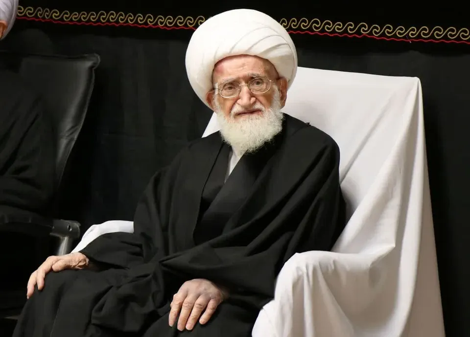 عیادت رئیس قوه قضائیه از آیتالله العظمی نوری همدانی