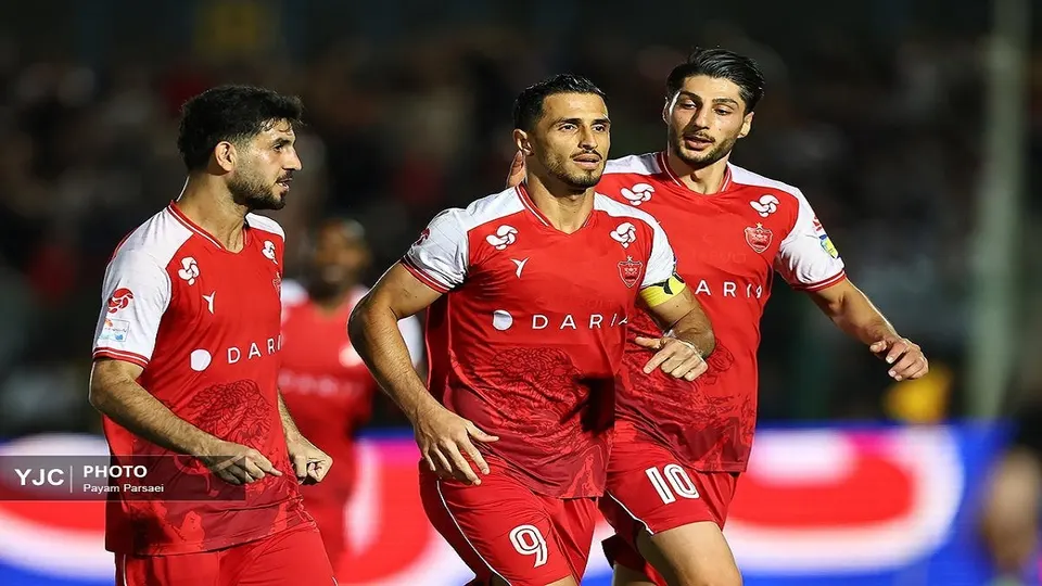 پرسپولیس ۰ - ۰ مس شهر بابک/ گزارش زنده بازی
