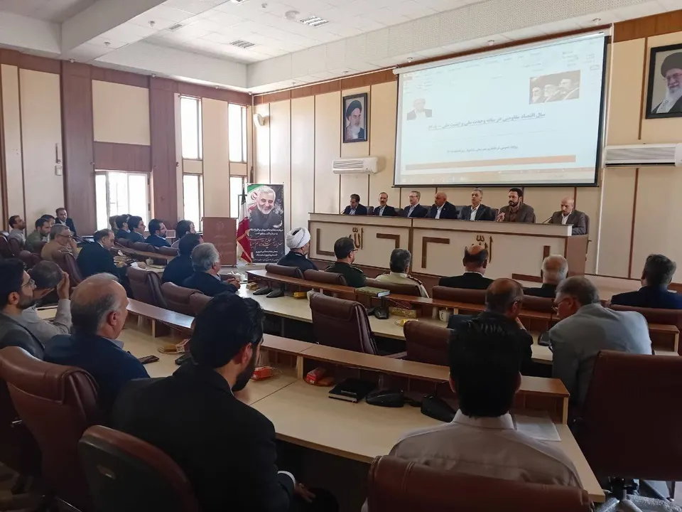 تأمین مالی تولید باید به زنجیره واقعی اقتصاد متصل شود