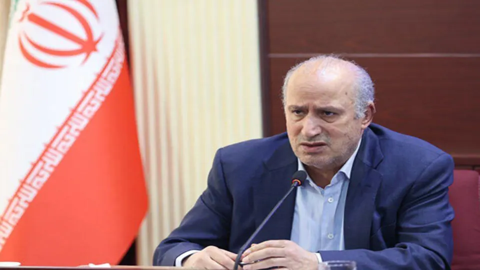 آیا دریافت کمک دلاری از مالک استقلال توسط مهدی تاج قانونی است؟