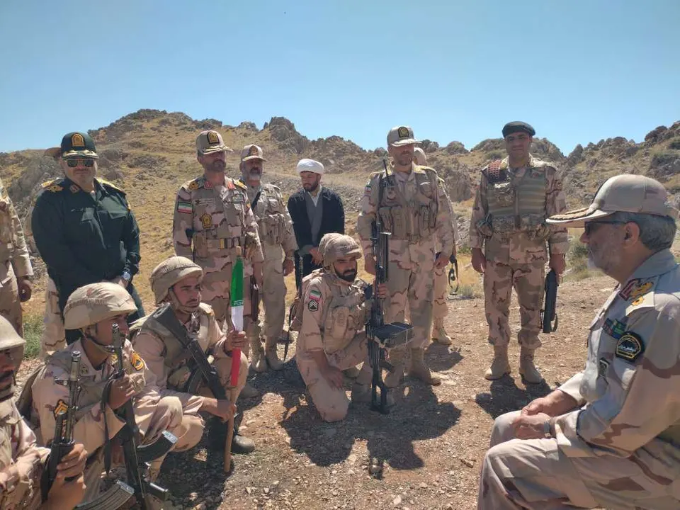 بازدید جانشین فراجا از نقاط مرزی کردستان؛ تأکید بر آمادگی و هوشیاری مرزبانان
